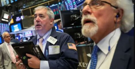 Chứng khoán Mỹ biến động hai chiều, thị trường dè dặt trước tin CPI tháng 4